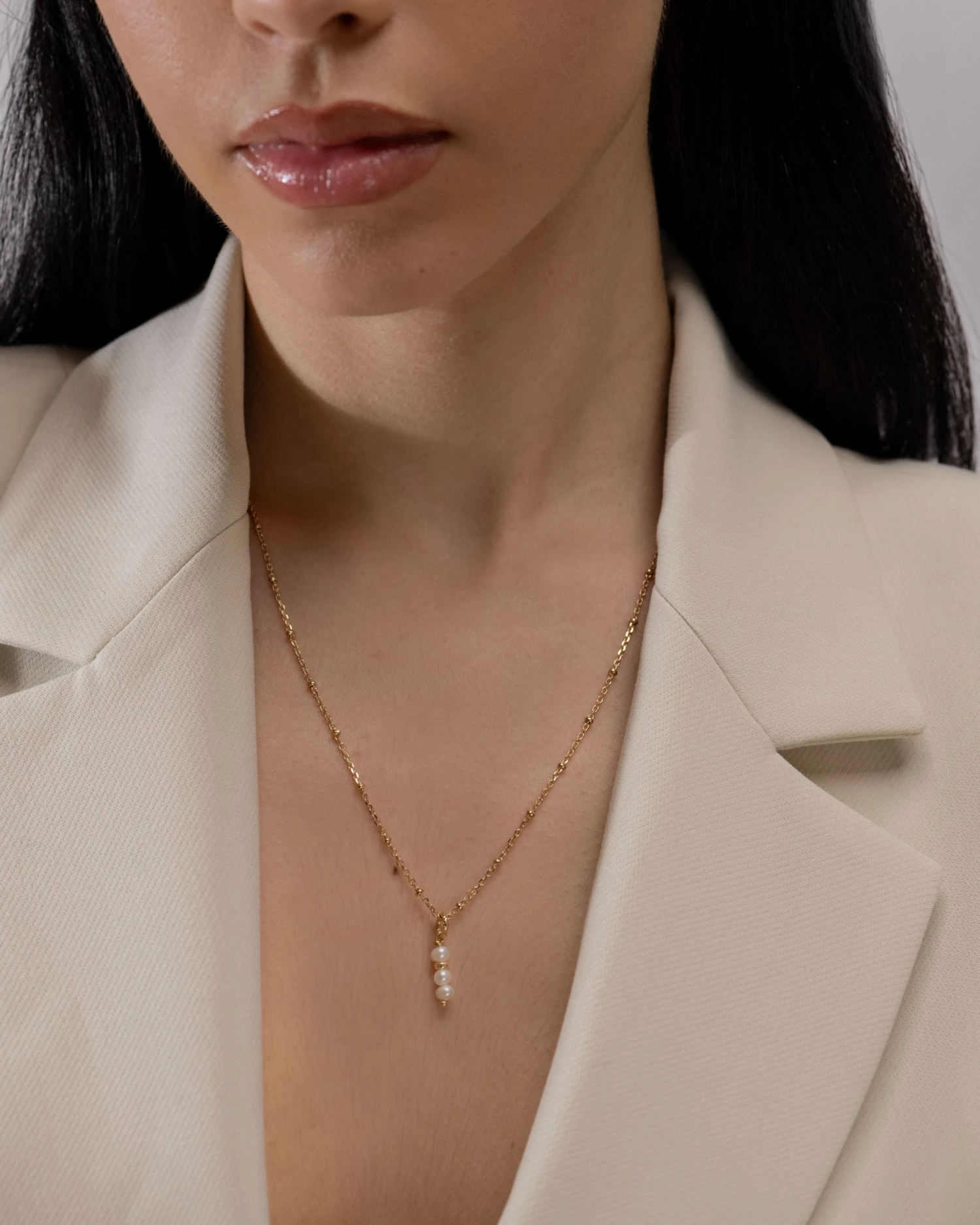 Collier Hanae 4 Collier Hanae – Image 2