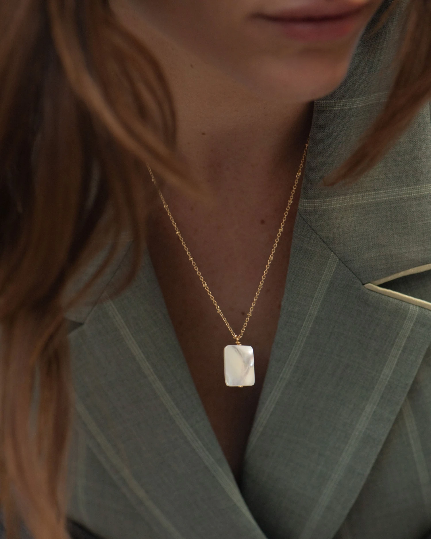 Collier Louisa 4 Collier Louisa – Image 2