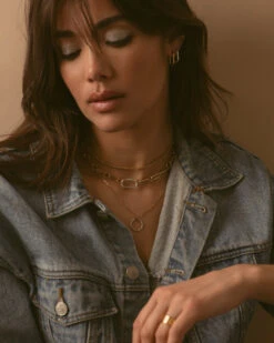 Collier Lucie 9 Collier Lucie -Aglaia Session studio 259 2 2bfa0835 6de7 4ee6 ba1c 1e018851d385